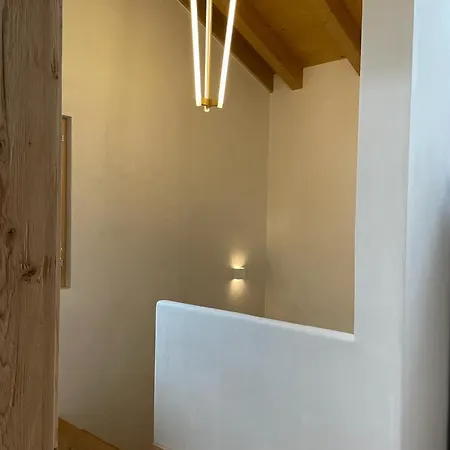 بيت للعطل Luxury Modern Chalet In