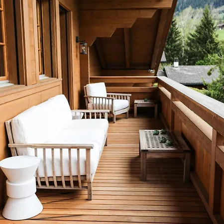 Luxury Modern Chalet In غشتاد