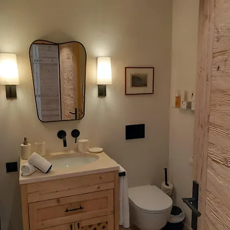 بيت للعطل Luxury Modern Chalet In غشتاد