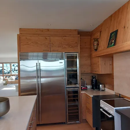 بيت للعطل Luxury Modern Chalet In *