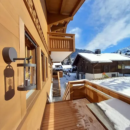 Luxury Modern Chalet In بيت للعطل غشتاد